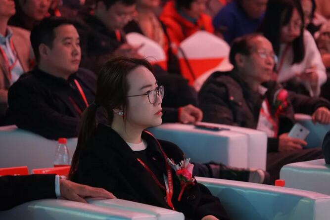 九游体育大理石瓷砖4